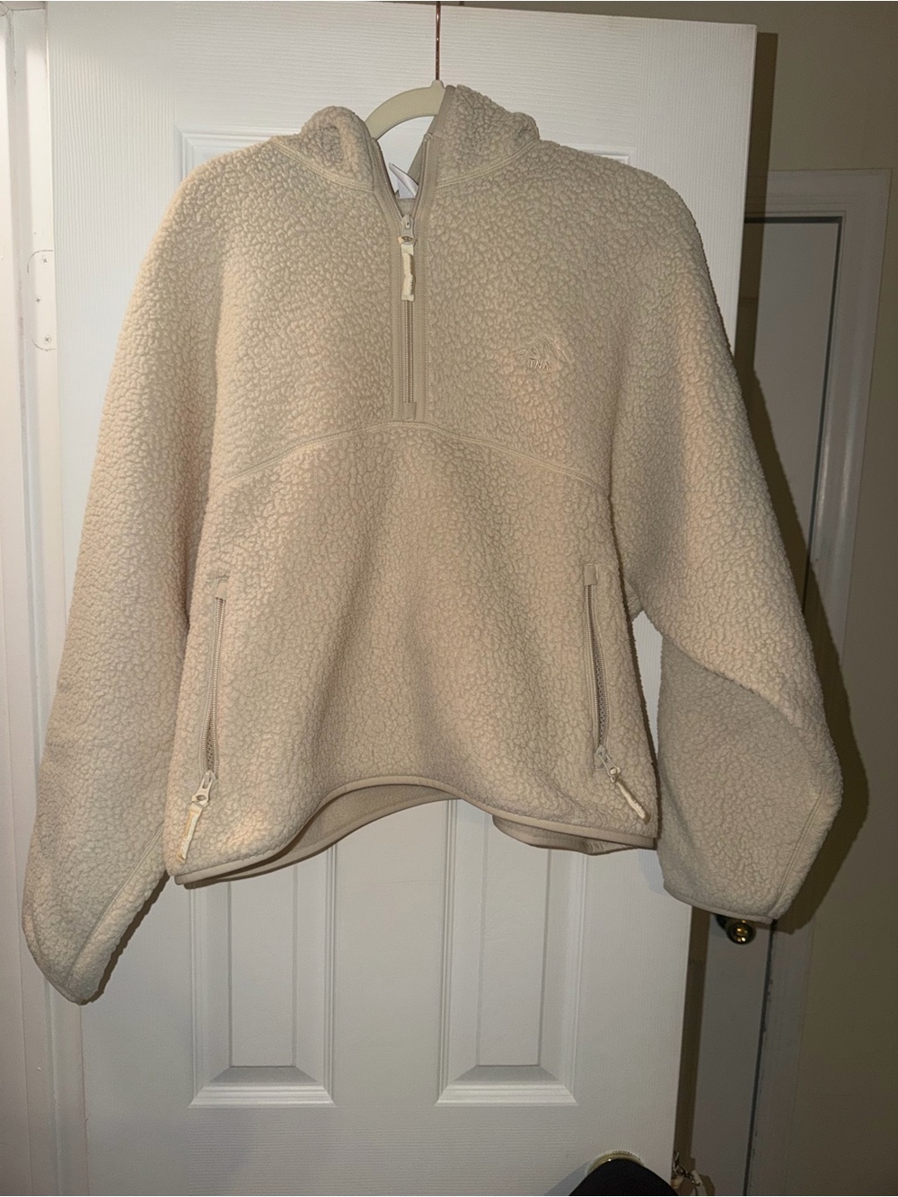 Aritzia Cream Sherpa Half-Zip Pullover